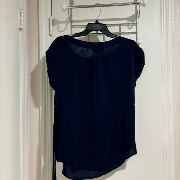 Armani Exchange short sleeve top with front pockets and tie - Picture 6 of 10